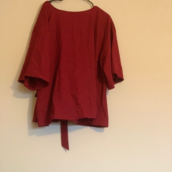Eloquii tunic style blouse. Burgundy.Size 24 NWT - Picture 4 of 10